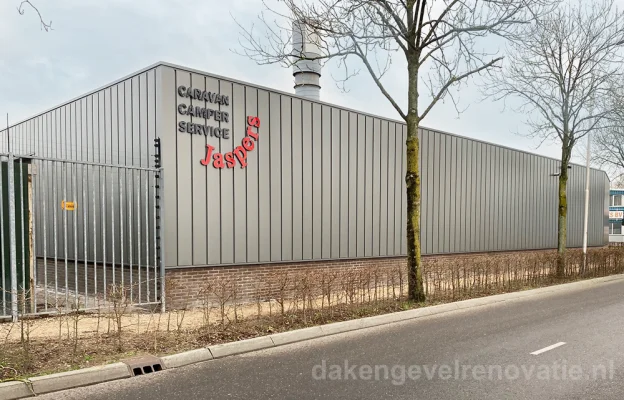 Meerkerk renovatie beplating