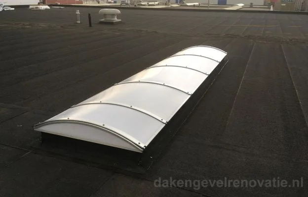 Monatge dicht dak lichtstraat